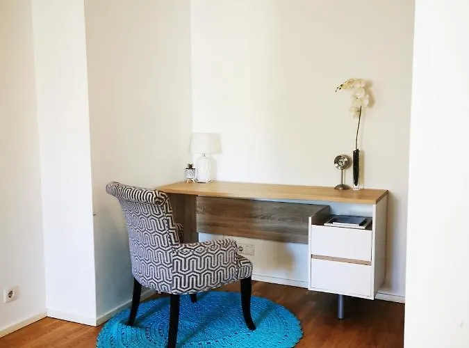 Dt Apartment, Spacious And Free Parking *